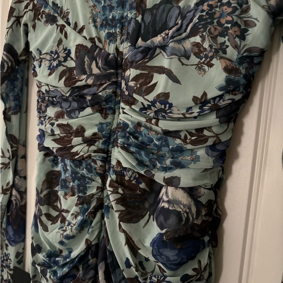 Lulu's NWT Floral Ruched Mock Neck Midi Dress - Picture 5 of 9